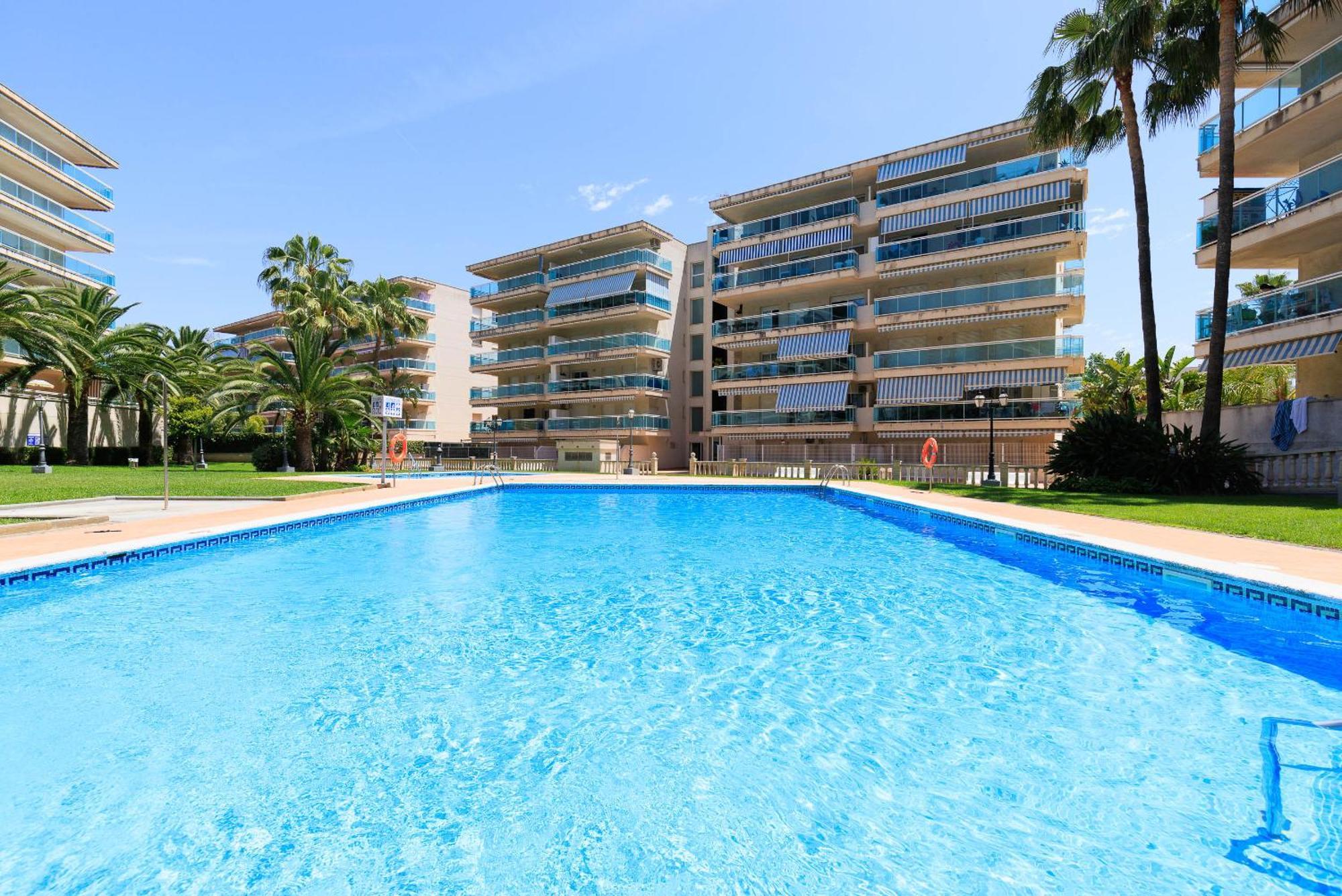 Rentalmar Ventura Village Салоу Экстерьер фото