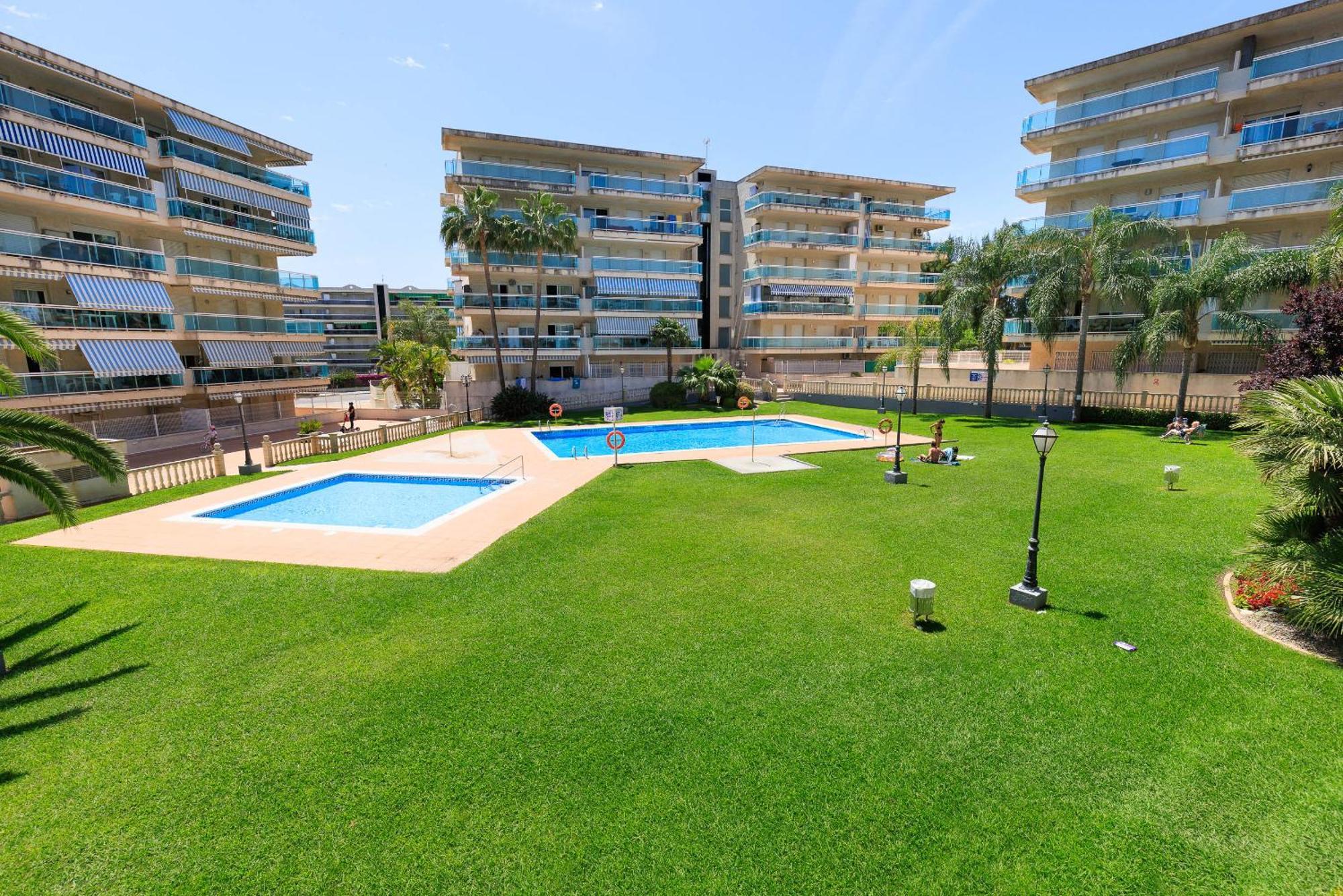 Rentalmar Ventura Village Салоу Экстерьер фото