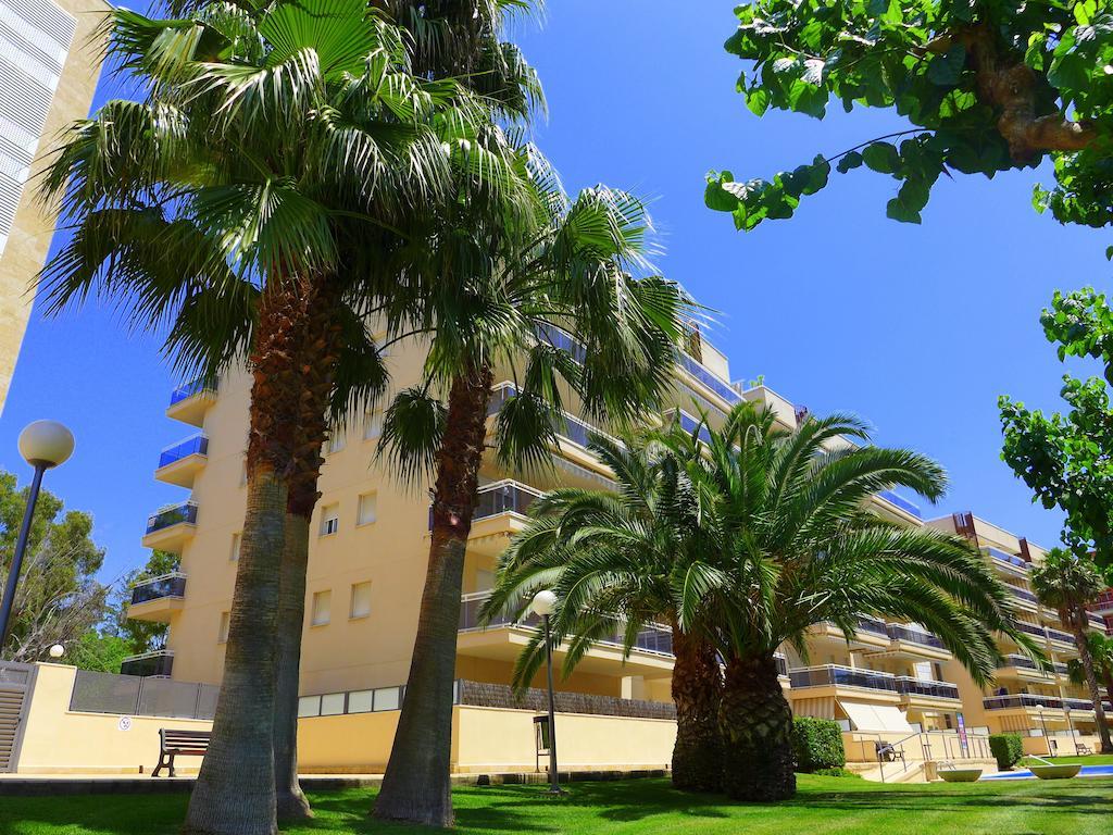 Rentalmar Ventura Village Салоу Экстерьер фото