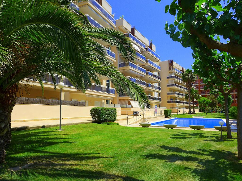 Rentalmar Ventura Village Салоу Экстерьер фото